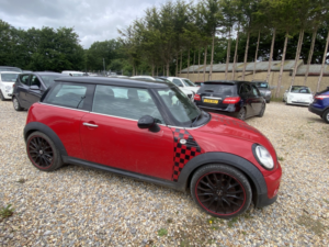 2013 MINI Hatch 1.6 Cooper D Hatch in Red — image 3