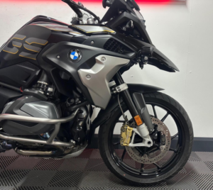 2020 BMW R 1250 Gs 1250 Exclusive Te Ls Euro 4 in Black — image 4