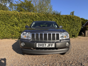 2007 Jeep Grand Cherokee 3.0 Crd Overland in Grey — image 3