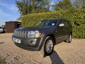 2007 Jeep Grand Cherokee 3.0 Crd Overland in Grey — image 5