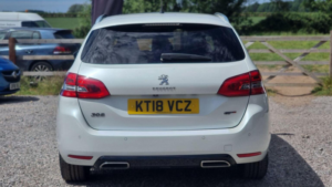 2018 Peugeot 308 Sw 2.0 Bluehdi Gt Eat Euro 6 (s/s) 5dr in White — image 5