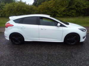 2016 Ford Focus Zetec S 1.0 T Eco in White — image 4