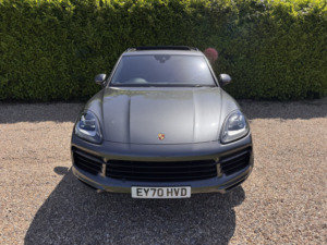 2020 Porsche Cayenne 3.0 T V6 in Grey — image 4