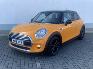 2016 MINI Hatch 1.5 Cooper 5-Door in Orange — image 4