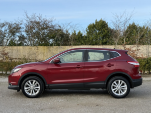 2014 Nissan Qashqai 1.5 Dci Acenta in Red — image 5