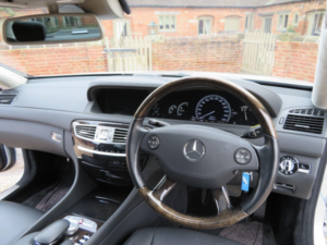 2007 Mercedes-Benz Cl Cl550 Amg in Silver — image 2