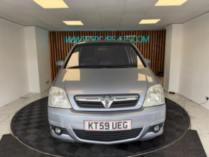 2009 Vauxhall Meriva 1.6i 16v Active Plus 5dr in Silver — image 3