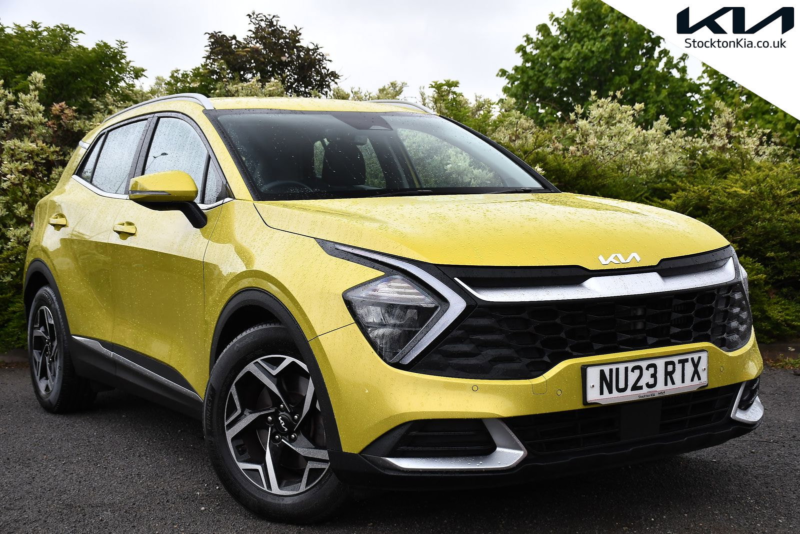 2023 Kia Sportage 1.6 T-Gdi 2 SUV 5dr Petrol Manual Euro 6 (s/s) (148 Bhp) in Yellow — image 1