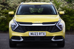 2023 Kia Sportage 1.6 T-Gdi 2 SUV 5dr Petrol Manual Euro 6 (s/s) (148 Bhp) in Yellow — image 5