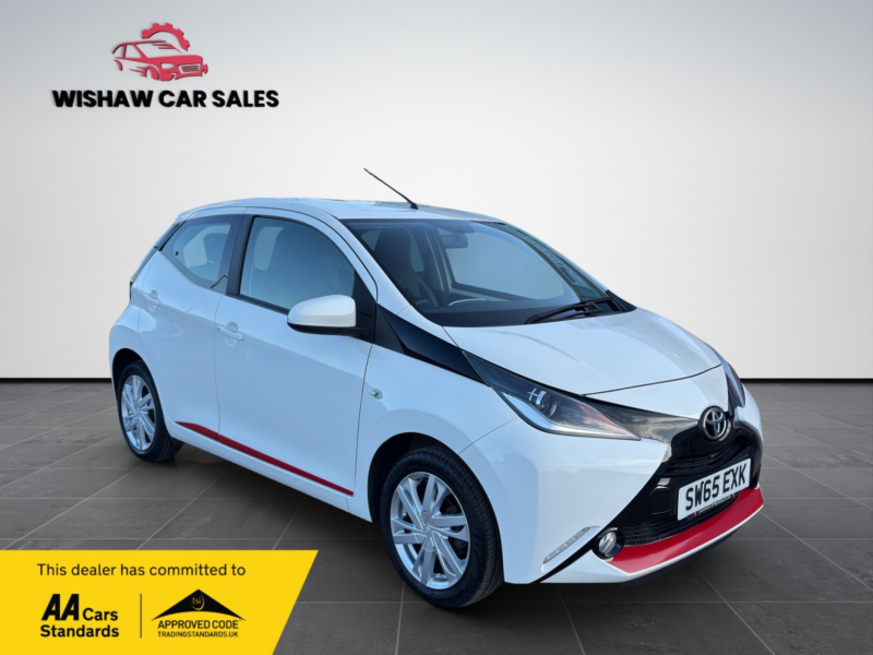2015 Toyota Aygo 1.0 Vvt-I X-Pression in White — image 1
