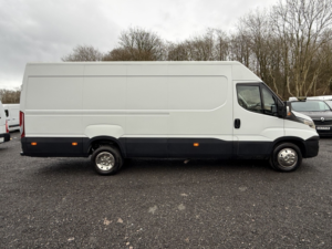 2016 Iveco Daily 2.3 in White — image 4