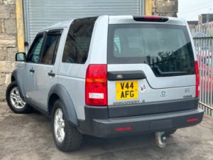 2007 Land Rover Discovery 3 2.7 Td V6 Pursuit Station Wagon 5dr Diesel Manual (244 G/km, 190 Bhp) in Silver — image 2