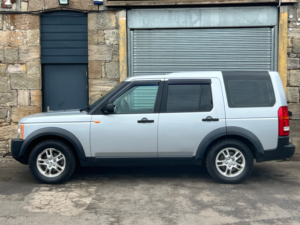 2007 Land Rover Discovery 3 2.7 Td V6 Pursuit Station Wagon 5dr Diesel Manual (244 G/km, 190 Bhp) in Silver — image 4