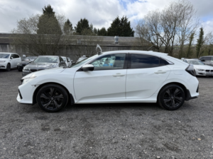 2018 Honda Civic 1.6 I-Dtec Sr in White — image 5