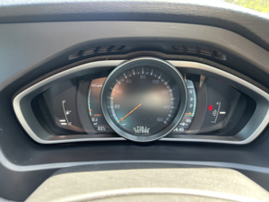 2016 Volvo V40 2.0 R-Design D2 in Black — image 5