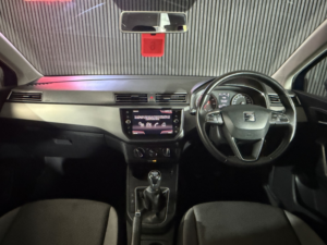 2019 SEAT Ibiza 1.0 Tsi Se Technology in Blue — image 4