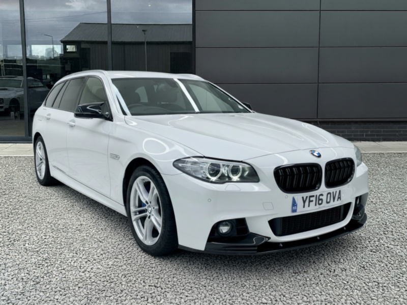 2016 BMW 5 Series 2.0 525d M Sport Touring in White — image 1
