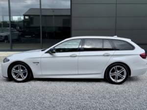 2016 BMW 5 Series 2.0 525d M Sport Touring in White — image 6