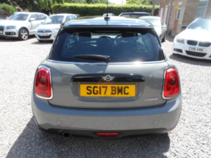 2017 MINI Hatch 1.5 Cooper 3-Door Hatch in Grey — image 6