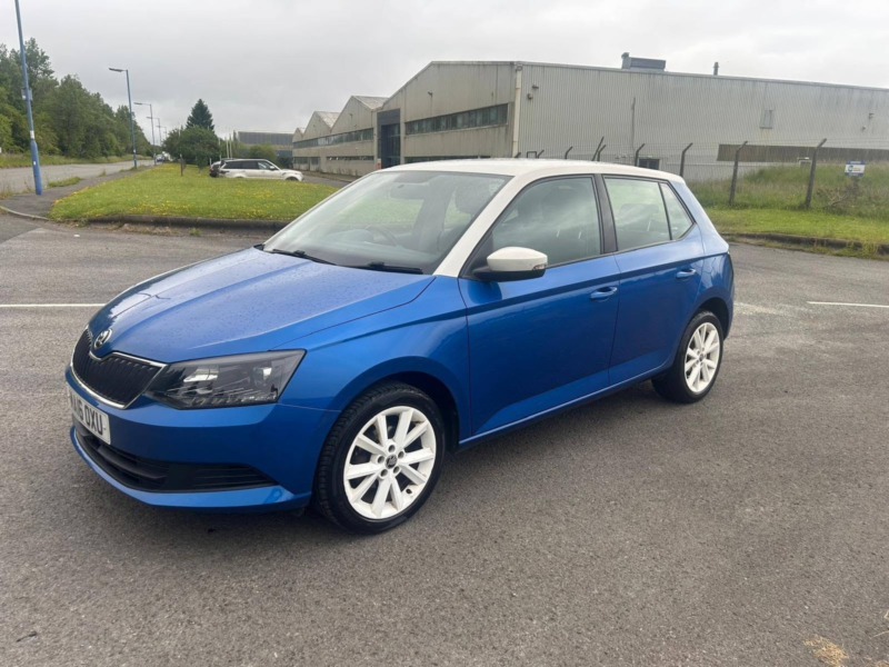 2016 Skoda Fabia 1.2 Tsi Colour Edition in Blue — image 1