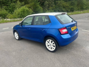 2016 Skoda Fabia 1.2 Tsi Colour Edition in Blue — image 2