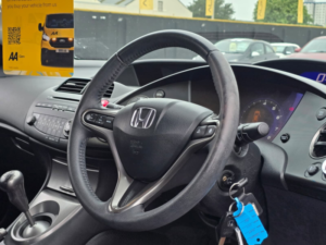 2010 Honda Civic 1.4 I-Vtec Si Hatchback 5dr Petrol Manual (135 G/km, 98 Bhp) in Red — image 3