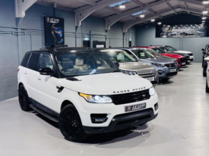 2015 Land Rover Range Rover Sport 3.0 Sd V6 Hse Dynamic in White — image 5