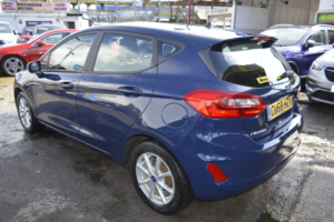 2019 Ford Fiesta 1.0 T Ecoboost Zetec in Blue — image 4