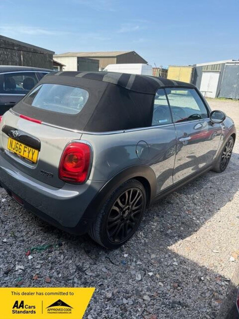 2016 MINI Convertible 1.5 Cooper Euro 6 (s/s) 2dr in Grey — image 1