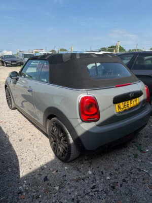 2016 MINI Convertible 1.5 Cooper Euro 6 (s/s) 2dr in Grey — image 2