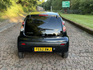 2012 Citroen C1 1.0 I Connexion in Black — image 6