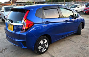 2013 Honda Fit 1.5l Hybrid- Ulez/caz Pass- Free 18months Gold Warranty & 12months Aa Breakdown Cover in Blue — image 4