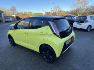 2016 Toyota Aygo 1.0 Vvt-I X-Cite 3 Yellow Bi-Tone in Yellow — image 5