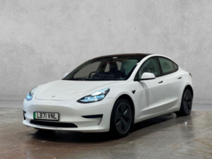 2021 Tesla Model 3 Standard Range Plus Auto Rwd 4dr in White — image 3