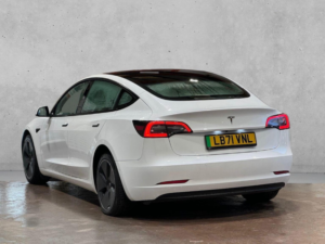 2021 Tesla Model 3 Standard Range Plus Auto Rwd 4dr in White — image 4