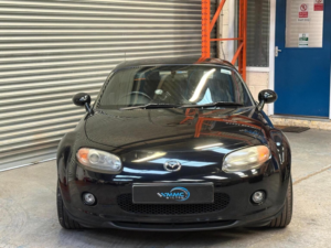 2007 Mazda Mx-5 2.0i Sport Roadster Euro 4 2dr in Black — image 5