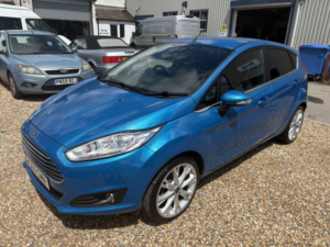 2014 Ford Fiesta 1.0 T Ecoboost Titanium in Blue — image 4
