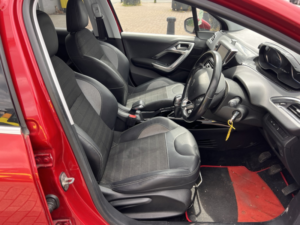 2016 Peugeot 2008 1.6 Bluehdi Allure in Red — image 5