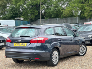 2012 Ford Focus 1.6t Ecoboost Titanium X Euro 5 (s/s) 5dr in Grey — image 3