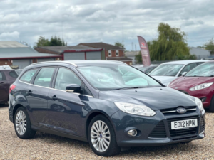 2012 Ford Focus 1.6t Ecoboost Titanium X Euro 5 (s/s) 5dr in Grey — image 4