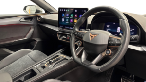 2025 Cupra Leon 1.5 Etsi V2 in Black — image 6