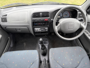 2003 Suzuki Alto 1.1 Gl 5dr in Multicolour — image 2