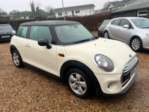 2014 MINI Hatch
