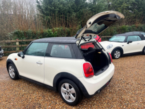 2014 MINI Hatch 1.5 Cooper Euro 6 (s/s) 3dr in White — image 6