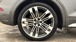 2021 Audi Sq5 3.0 Tdi V6 in Grey — image 5