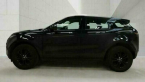 2021 Land Rover Range Rover Evoque 1.5 P300e 12.2kwh S Auto 4WD Euro 6 (s/s) 5dr in Black — image 3