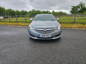 2014 Vauxhall Insignia 2.0 Cdti Elite Nav Sports Tourer Auto Euro 5 5dr in Silver — image 3