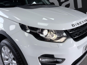 2015 Land Rover Discovery Sport 2.2 Sd4 Hse Luxury Auto 4WD Euro 5 (s/s) 5dr in White — image 5