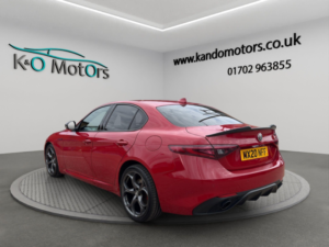 2020 Alfa Romeo Giulia 2.0t Veloce Ti Auto Euro 6 (s/s) 4dr in Red — image 4