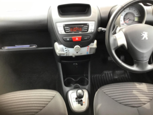 2013 Peugeot 107 1.0 12v Allure 2 Tronic Euro 5 5dr in Silver — image 5